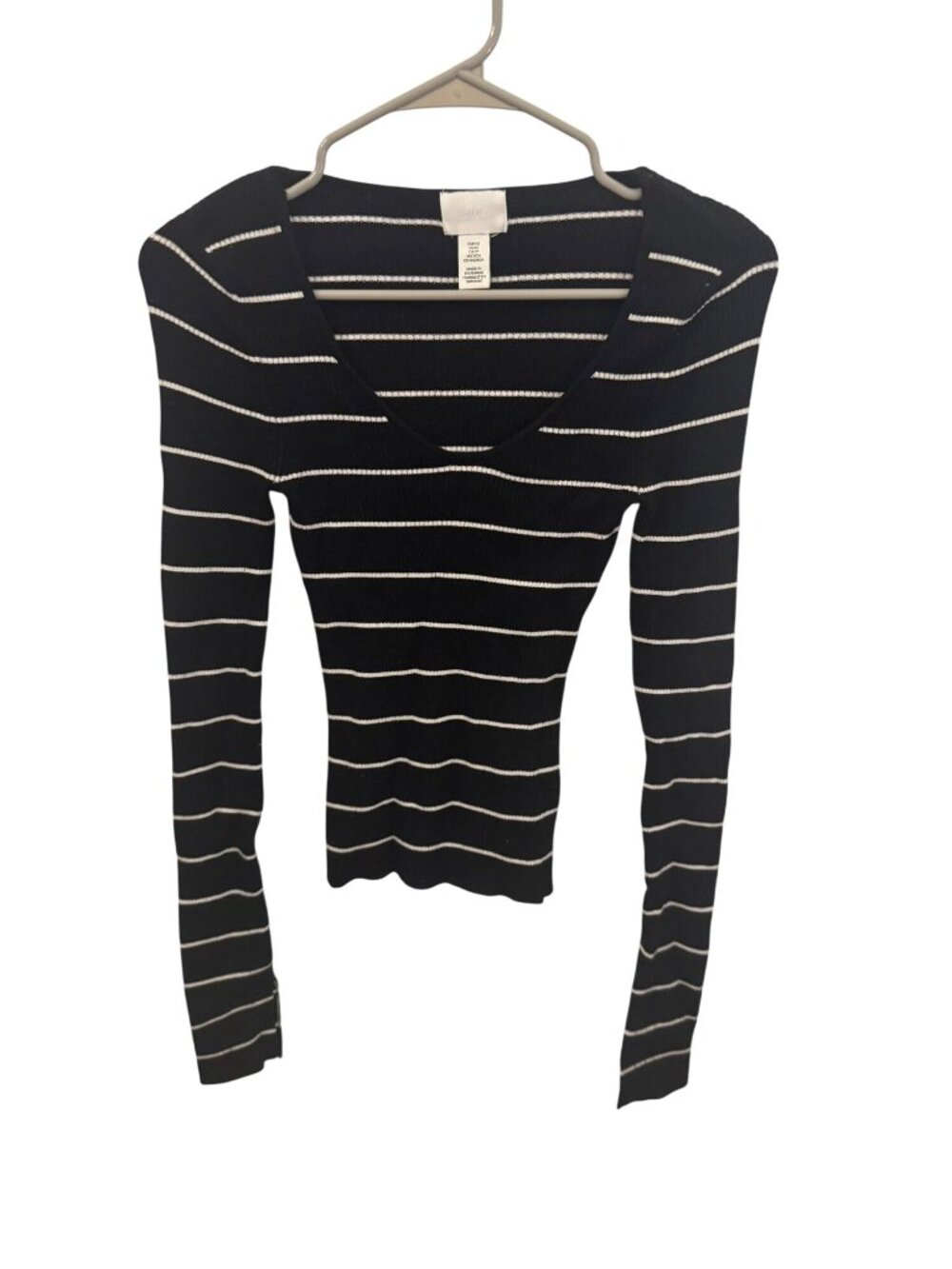 H&M black and white classic long sleeve shirt size xs